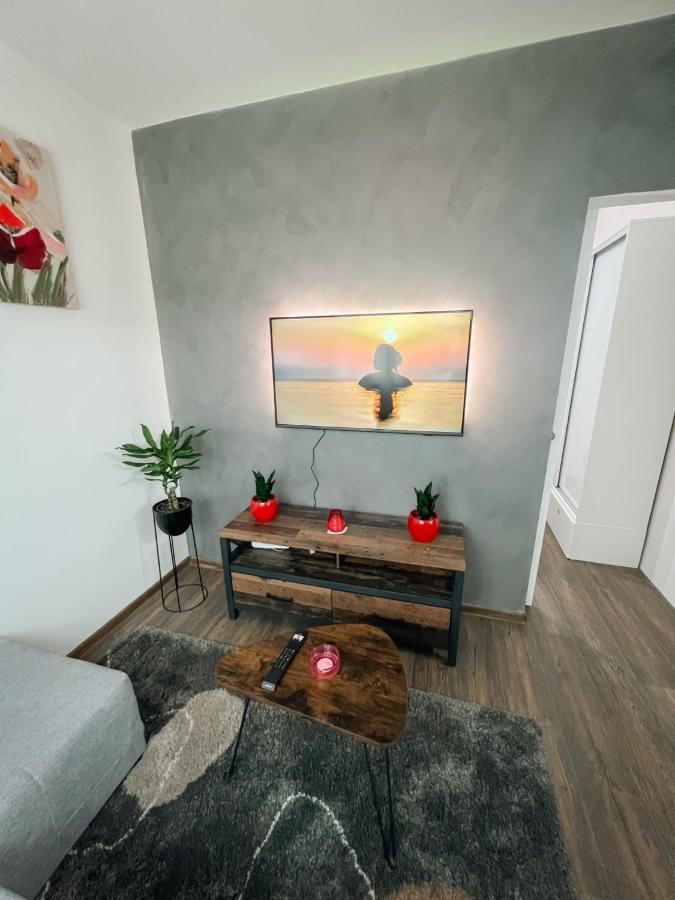 Vinkovci 1 Apartment ภายนอก รูปภาพ